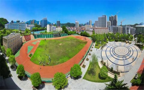 湖北医药学院药护学院·操场鸟瞰图