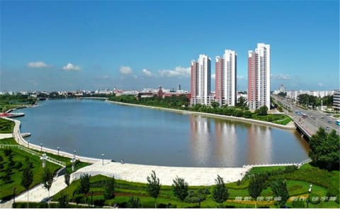 齐齐哈尔大学·校园风光1