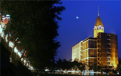 四川外国语大学·校园风光宏文楼