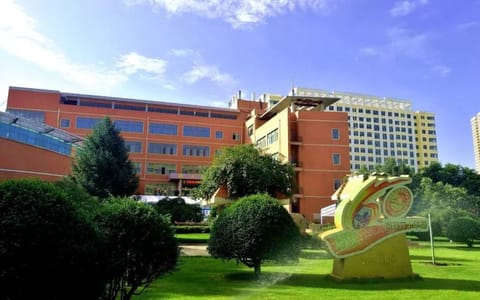 兰州石化职业技术大学·校园风光1