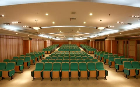 江西中医药大学·科研报考厅