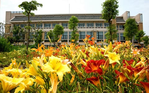 上海应用技术大学·花园
