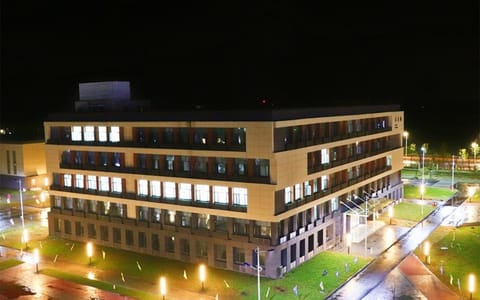 南昌大学科学技术学院·校园夜景