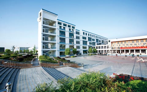 南京航空航天大学金城学院·教学楼侧影