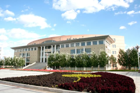 绥化学院·图书馆