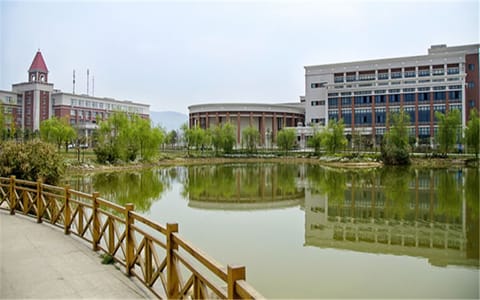 成都航空职业技术大学·校园风光