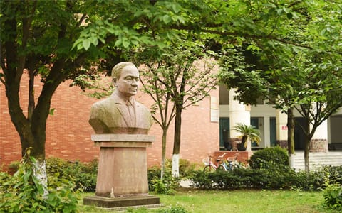 成都理工大学·校园风光6