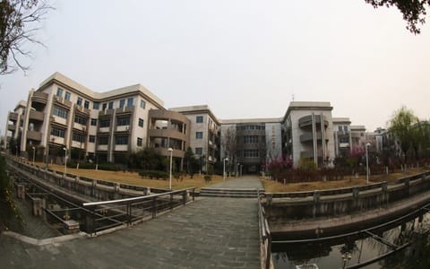 武汉华夏理工学院·校园风光