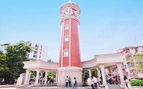 岭南师范学院·百年师范纪念塔