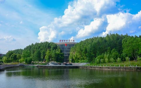 景德镇陶瓷大学·翠湖美景