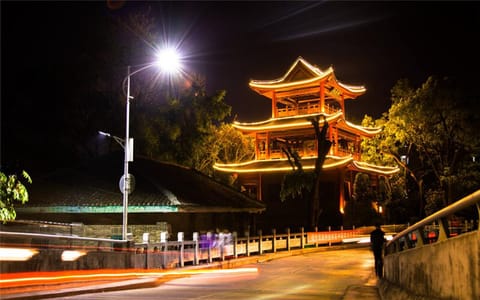 河池学院·冠英阁