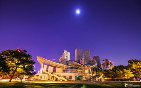 东北大学·校园夜景