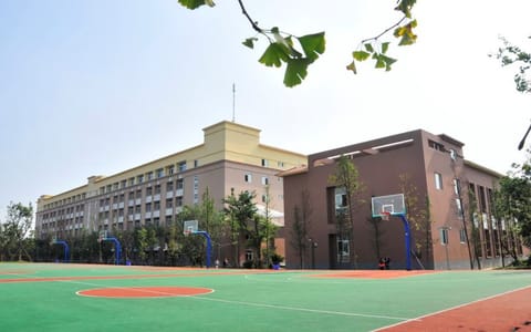 成都外国语学院·操场