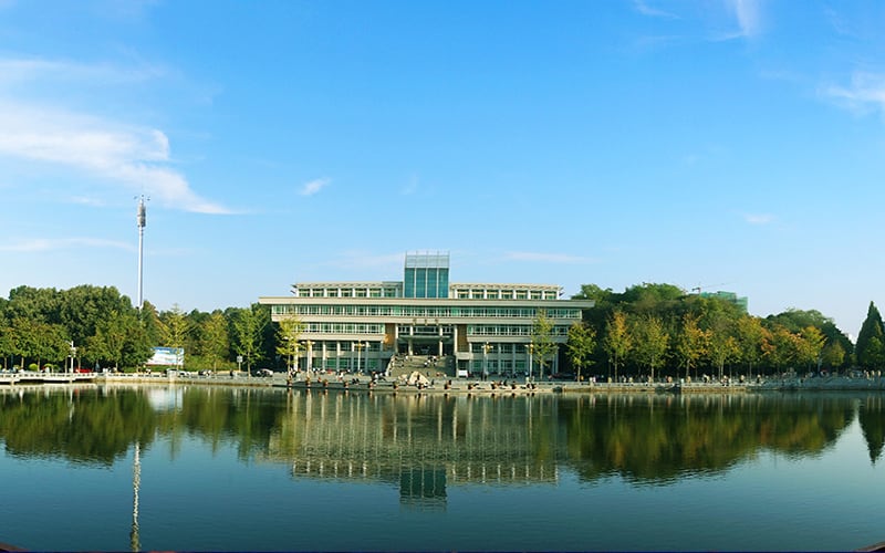 信阳师范大学（原信阳师范学院）主图·校园风光