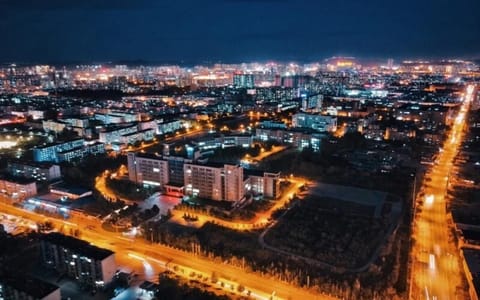 辽宁工业大学·夜景