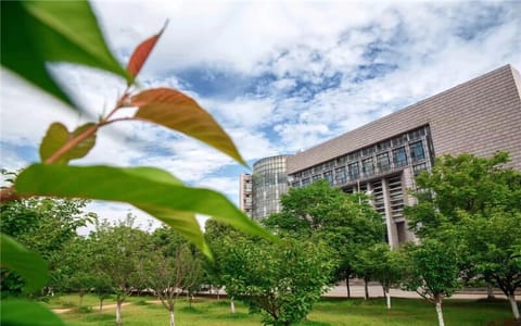 汉口学院·汉口学院图书馆2