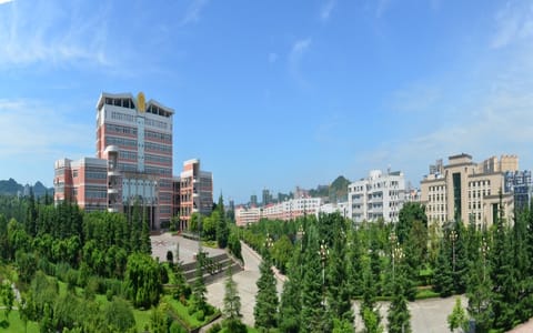 西华师范大学·西华师范大学1