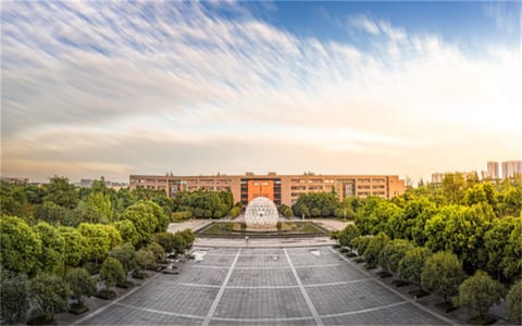 西华大学·西华大学4