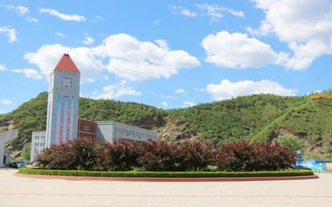 承德医学院·钟楼