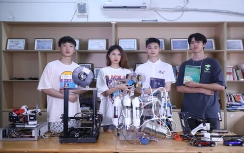 中南林业科技大学涉外学院·智能车