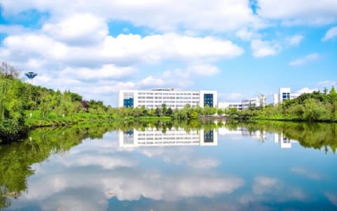 西华师范大学·西华师范大学9
