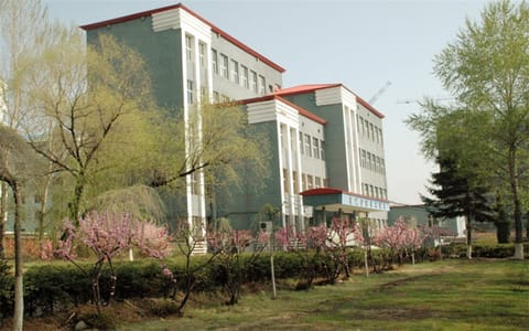 黑龙江工业学院·黑龙江工业学院--电气与信息工程系