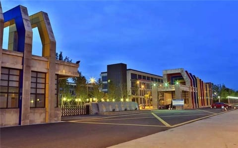 浙江传媒学院·校门
