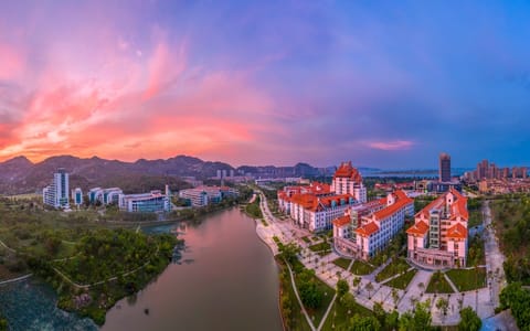 厦门大学嘉庚学院·彩霞满天