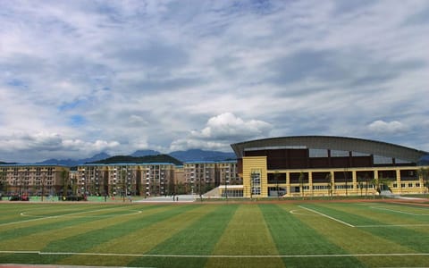 成都外国语学院·田径场