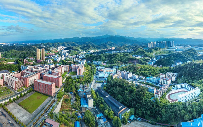 湖北汽车工业学院主图·校园风光