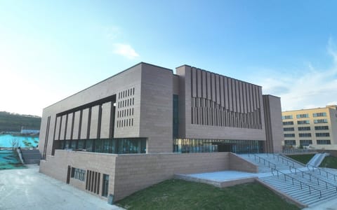 青海理工学院·校园风光