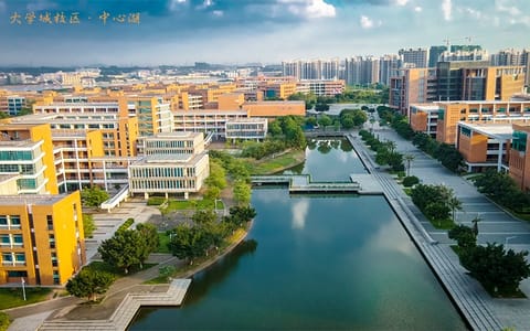 华南理工大学·大学城校区-中心湖