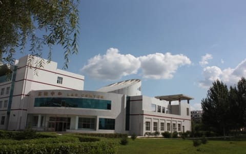 哈尔滨广厦学院·实验室