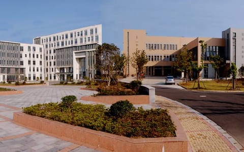 上海立信会计金融学院·校园风光