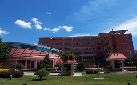 兰州石化职业技术大学·校园风光