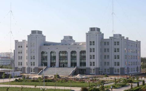 北华航天工业学院·主楼