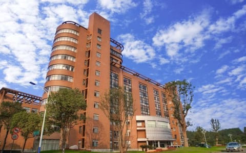 景德镇陶瓷大学·行政办公大楼