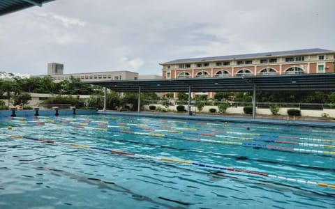 海南大学·泳池