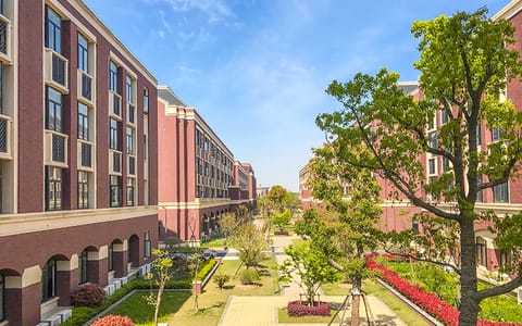 上海建桥学院·校园风光