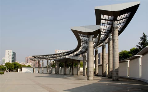 湖北工程学院·北门