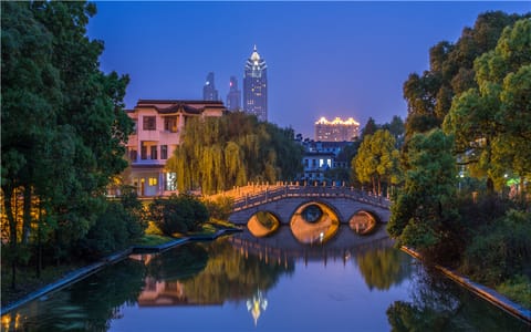 苏州科技大学·夜景