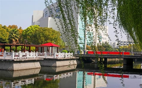 宁波财经学院·红亭