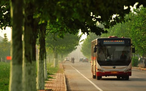 河北工业大学·厚德道