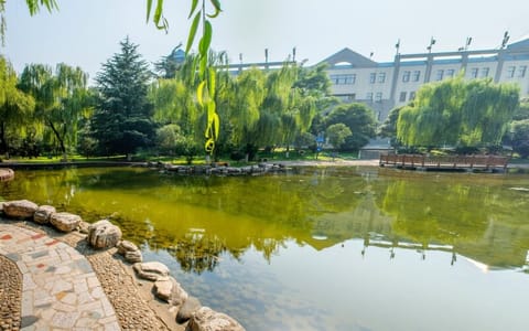西安文理学院·镜湖
