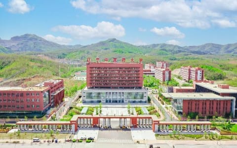 辽宁中医药大学·校园环境