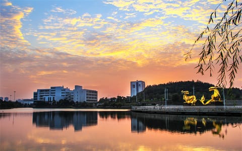 南昌大学·南昌大学校园风光
