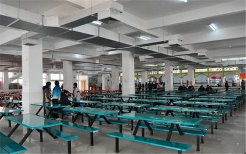 广西中医药大学赛恩斯新医药学院·食堂