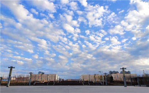 新疆工程学院·校园风光1