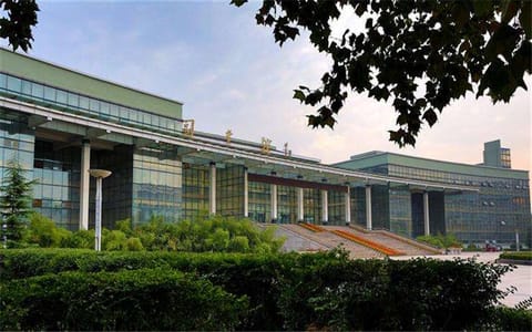 郑州经贸学院·校园风光3