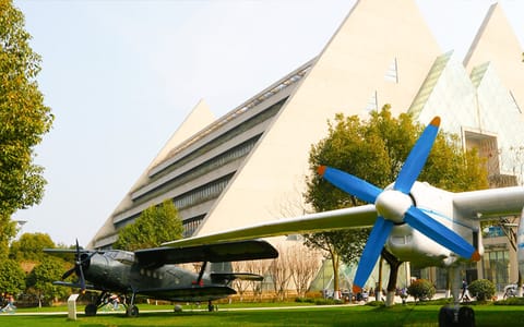 上海工程技术大学·校园风光6